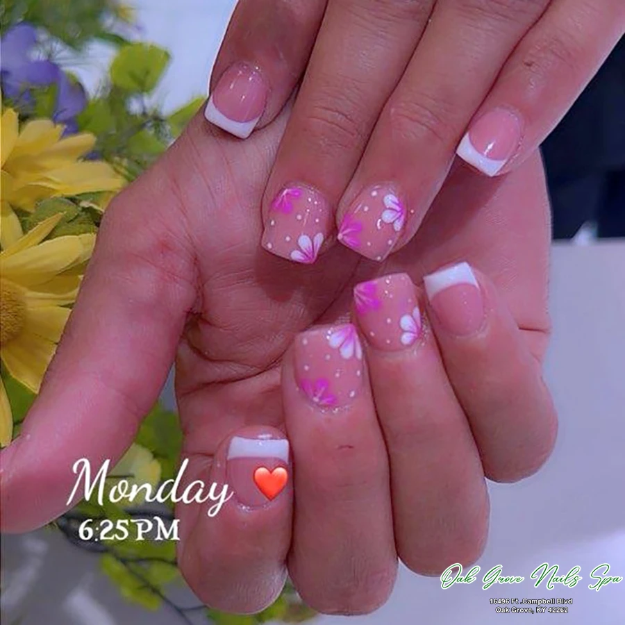 Ladies nails art
